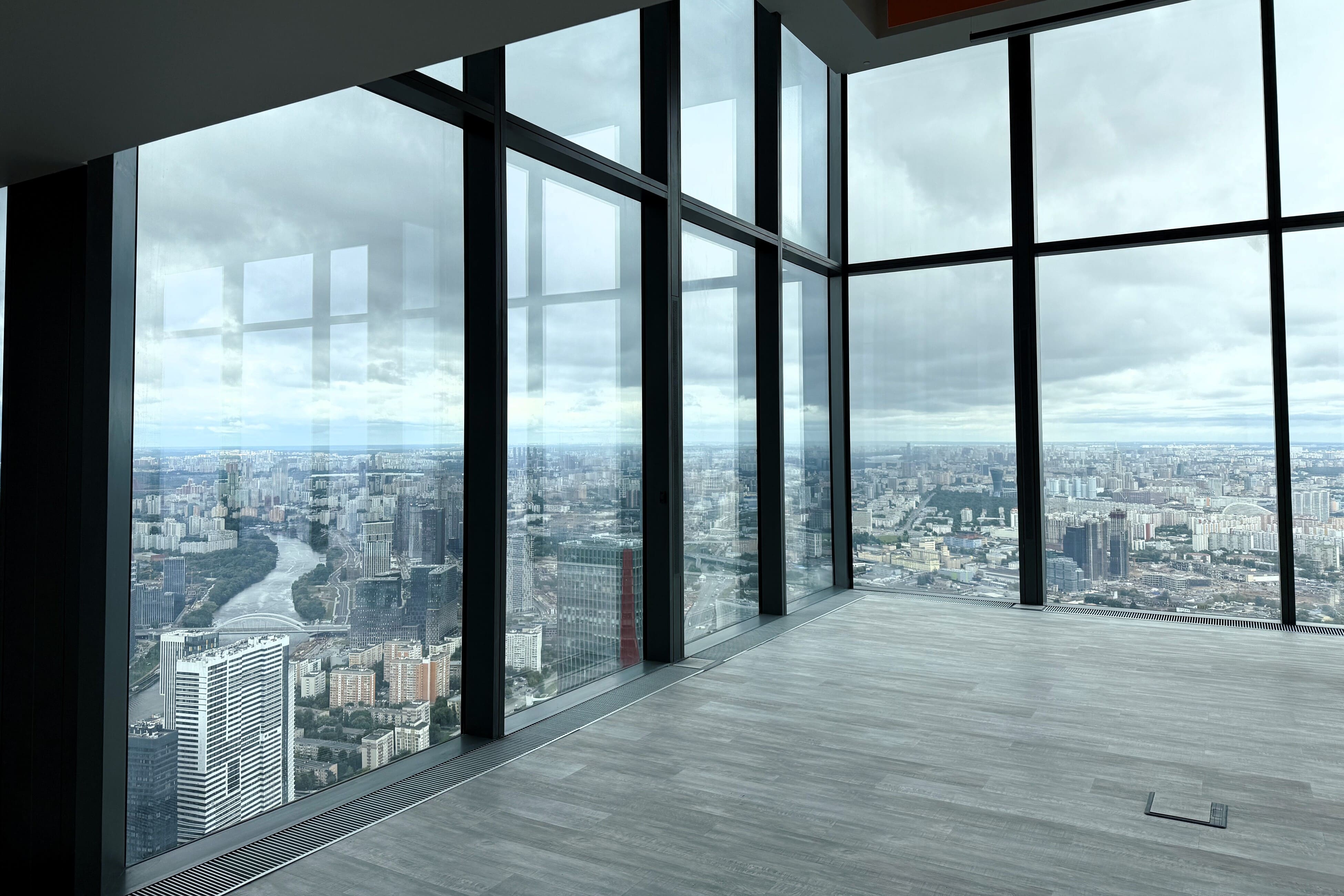 Офисное помещение 240 м² в Neva Towers Москва-Сити